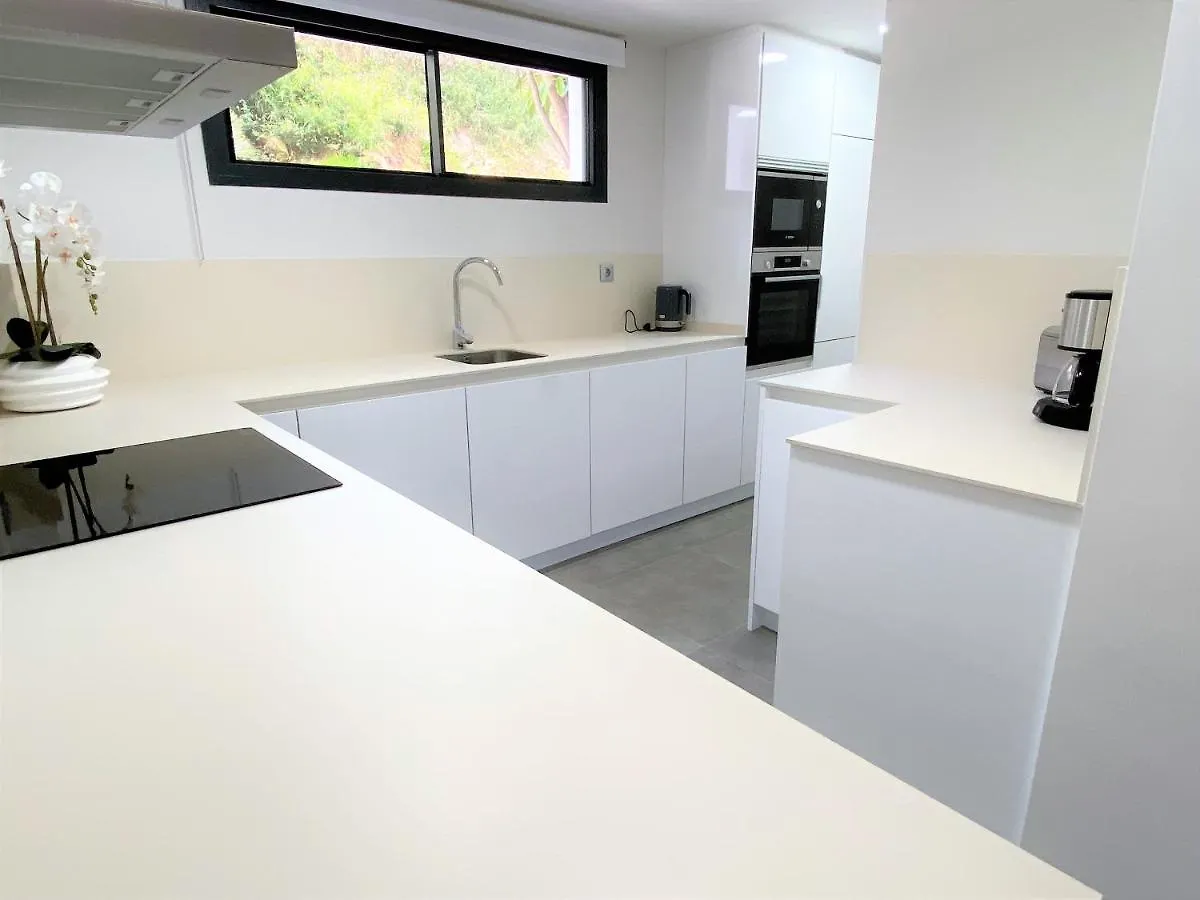 Prestigious Apartment With Seaview In 마닐바 스페인